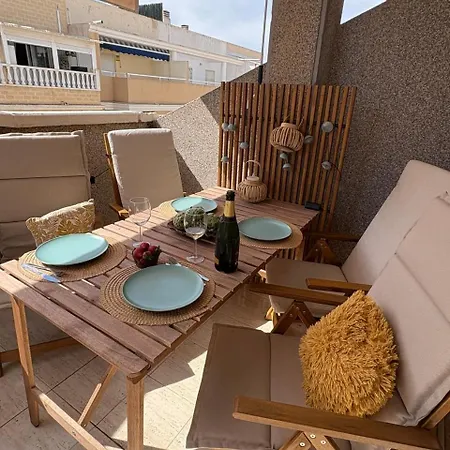 Sunny - Cozy With Terrace *
