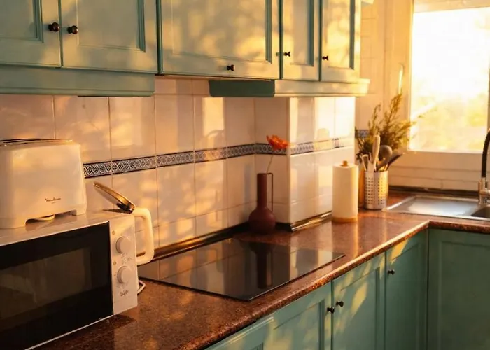 Sunny - Cozy With Terrace