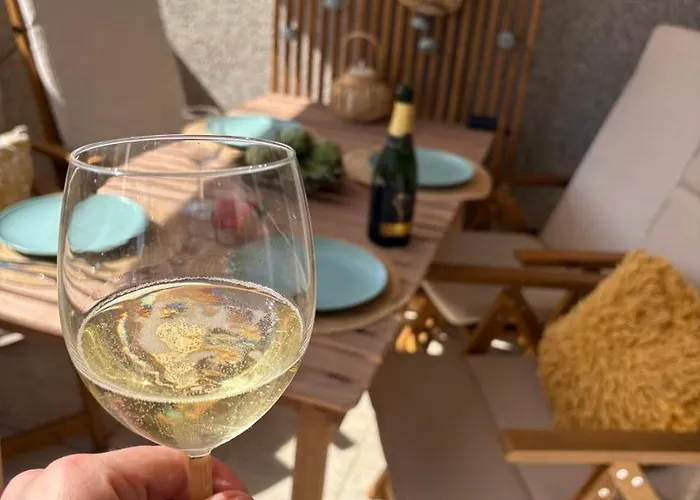 Sunny - Cozy With Terrace Apartment Torrevieja